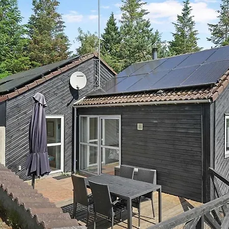 Holiday home Poolhouse In Mols Bjerge National Park Knebel